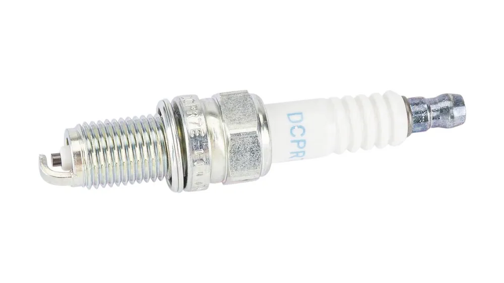Expressversand NGK Zündkerze DCPR7E