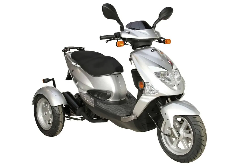PGO TR3 Trike, Dreiradroller, Motorroller 45 km/h silber Gebraucht Seniorenroller Handicaproller Saisonangebot
