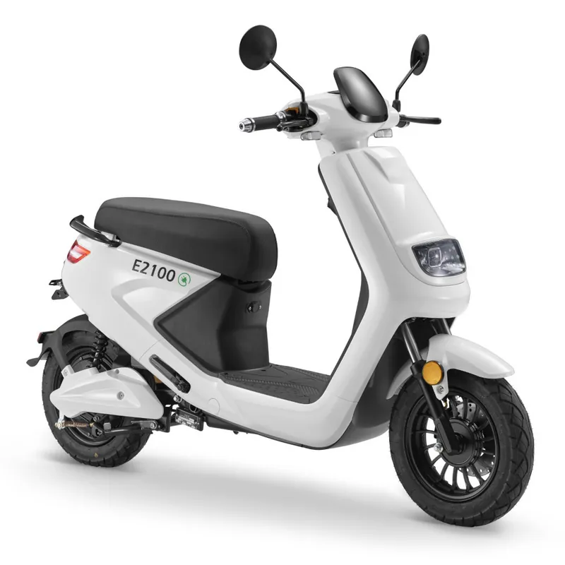 Billig Elektroroller E2100 weiß 45 km/h 2000 Watt E-Scooter E-Roller Mokick