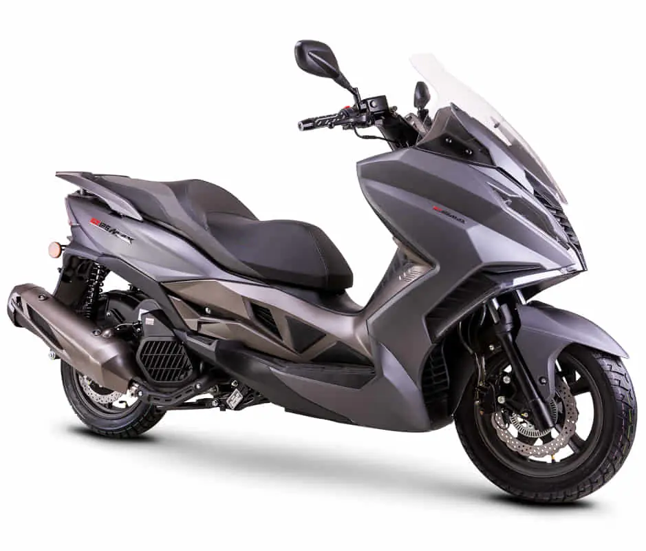 Preisreduziert Motorroller Fighter 125 R GT Max silber 95 km/h 4-Ventiler Euro 5+ Großraumroller Leichtkraftrad Scooter 125ccm