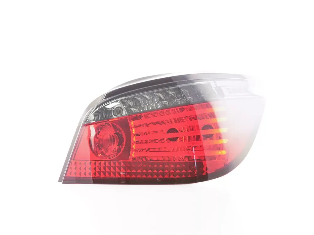 Neue Ware LED Rückleuchten Set passend für BMW 5er E60 Limousine 03-07 rot/smoke