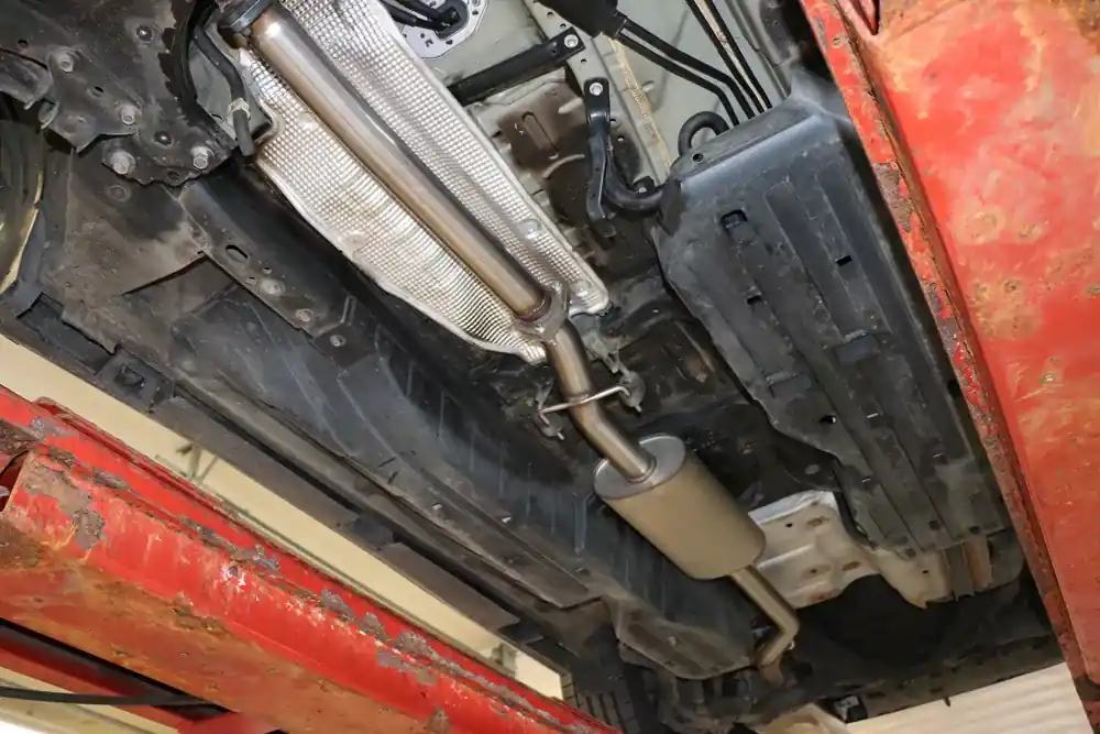 Preisknaller FOX Vorschalldämpfer passend für Honda CR-V IV 2,0l Edelstahl