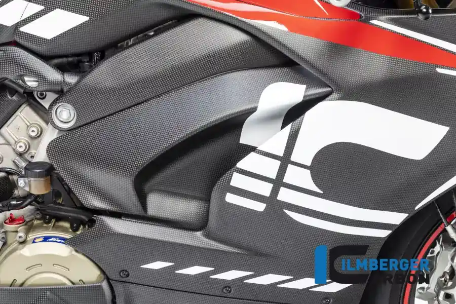 Ilmberger Carbon Abdeckung unterm Rahmen rechts matt passend für Ducati Panigale V4 / V4S ab 2018 Neu