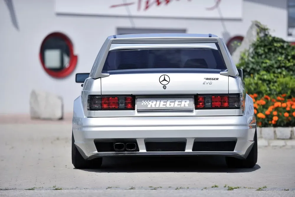 Rieger Heckflügel Breitbau II passend für Mercedes 190 W201 Limousine Begrenztes Angebot