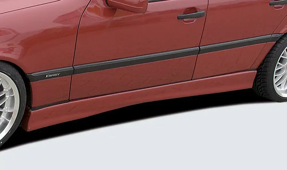 Aktuell Rieger Seitenschweller links passend für Mercedes C-Klasse (W202) Limousine