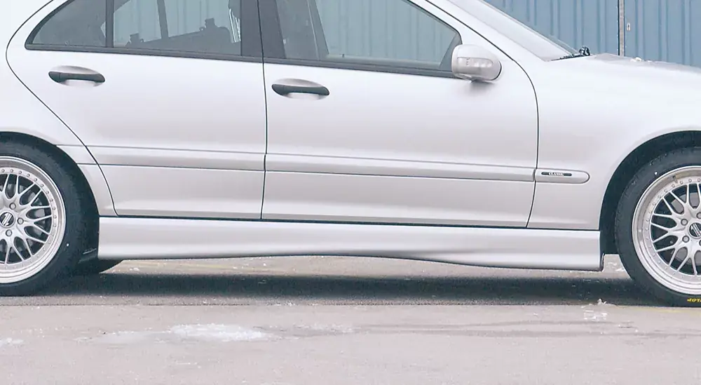 Rieger Seitenschweller links passend für Mercedes C-Klasse (W203) Lim. bis 03/2004 Neue Ware