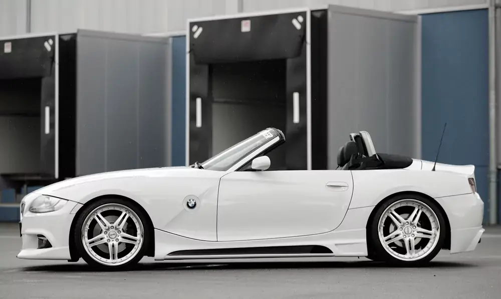 Aktuell Rieger Spoilerstoßstange passend für BMW Z4 (E85) Coupé 01.06‑03.09 (Facelift)
