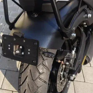 Mega-Angebot Kennzeichenhalter 3-Loch (schräg/gerade) schwarz Alu H 10 x B 18 cm passend für Harley und Japaner