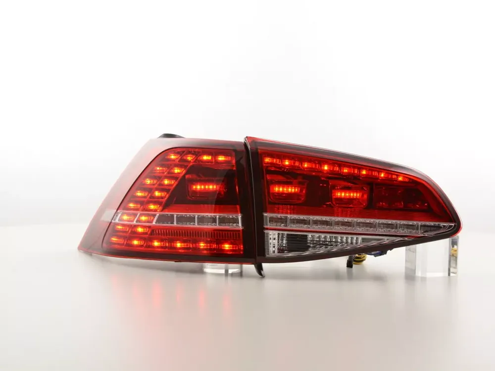 LED Rückleuchten Set passend für VW Golf 7 ab 2012 rot/klar Highlight