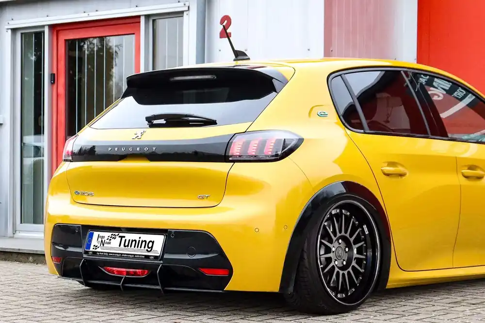 Sonderaktion Gefräster Heckansatz passend für Peugeot 208 II e208 GT + GT-Line