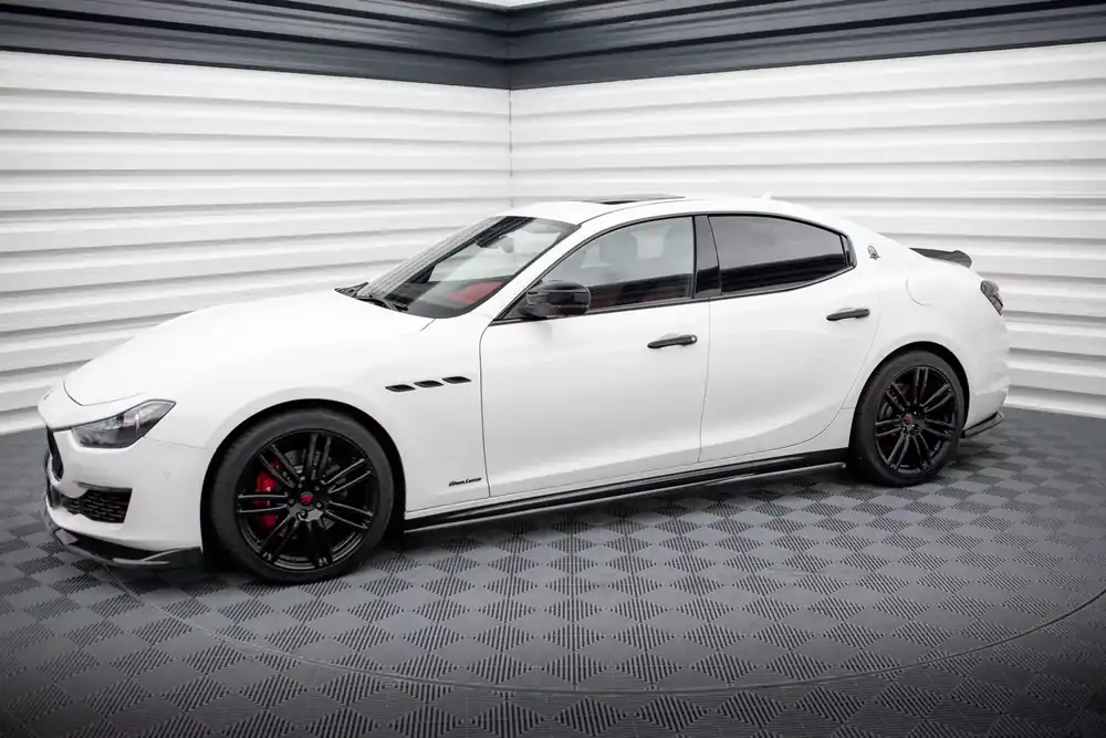 Versand Am Gleichen Tag Seitenschweller Ansatz passend für Maserati Ghibli Modena Mk3 Facelift