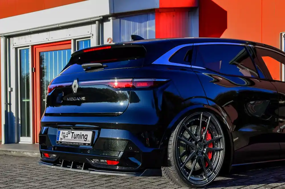 Heckansatz mit Wings aus ABS passend für Renault Megane E-Tech Elektric RCB Top-Seller