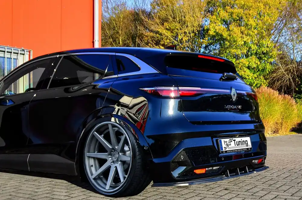 Heckansatz aus ABS passend für Renault Megane E-Tech RCB Elektric Wochenendangebot
