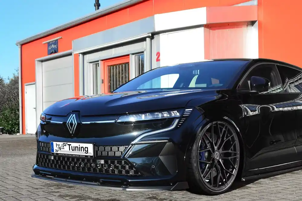 Geprüft Cup Frontspoilerlippe mit Wings passend für Renault Megane E-Tech RCB