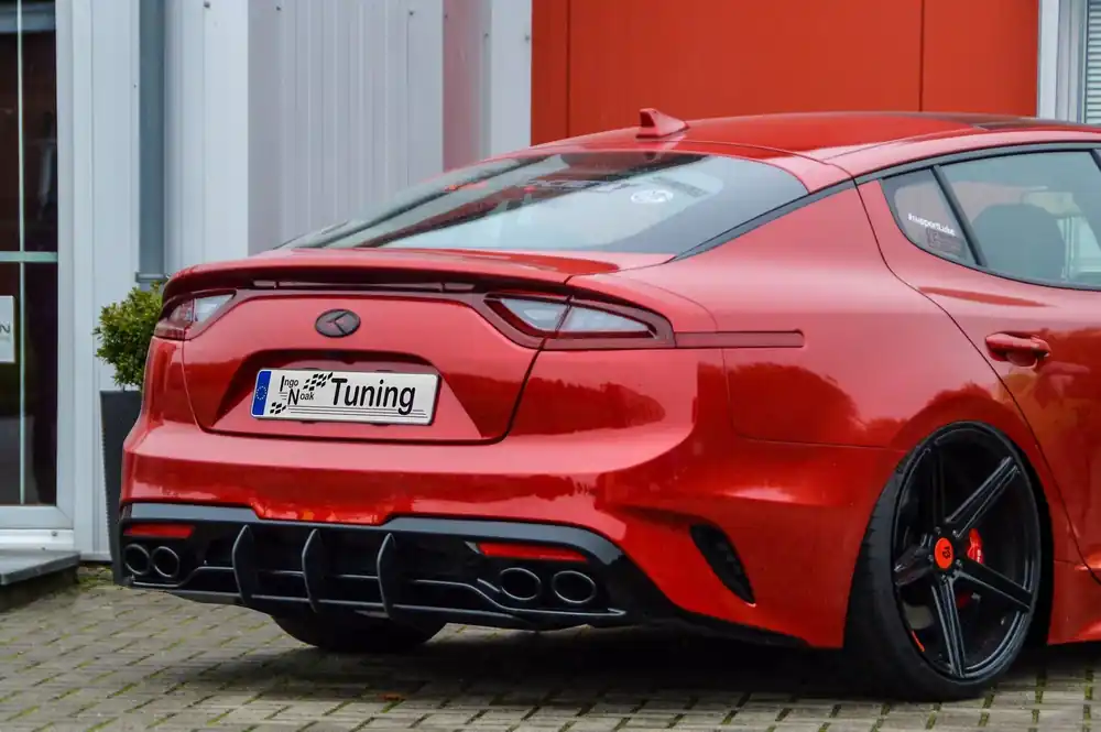 Gefräster Heckansatz passend für Kia Stinger CK Wochenendangebot