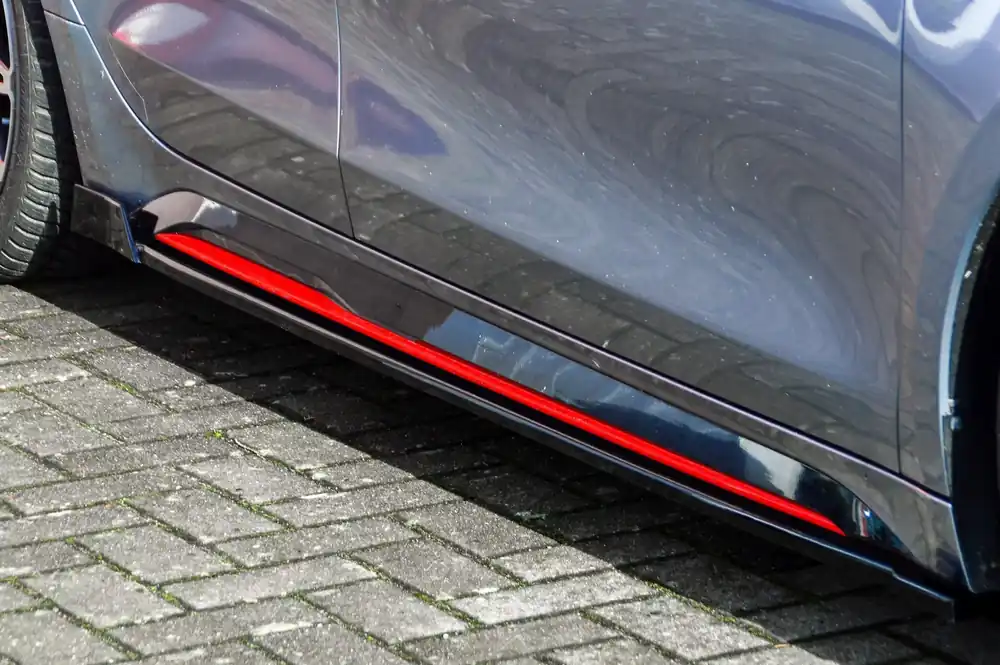 Seitenschweller mit Wing hinten passend für Kia Proceed GT + GT-Line ab Bj.18- Neue Ware