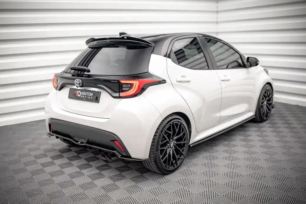Mittlerer Cup Diffusor DTM Look Heck Ansatz V.2 passend für Toyota Yaris Mk4 Sale