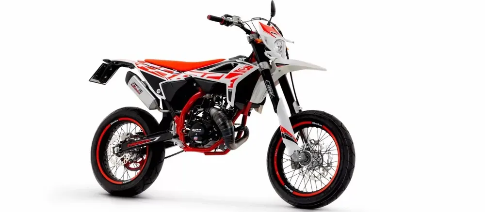 Sonderangebot Giannelli SONIC Aluminium Endschalldämpfer passend für BETA RR 50 Motard Track 21-