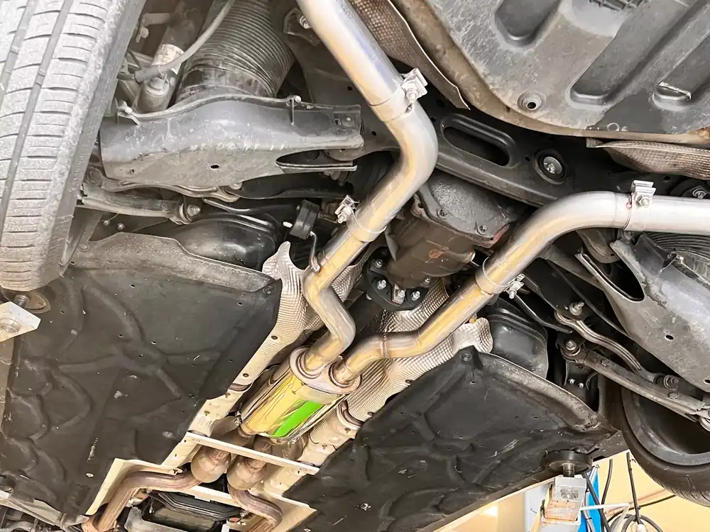 Echt FOX Vorschalldämpfer passend für Mercedes E-Klasse W212 5,5l 285kW